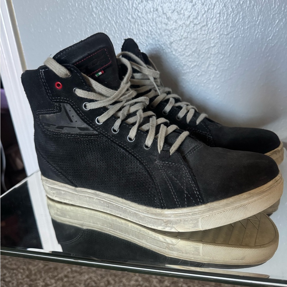 TCX Men's Motorcycle Black and Gray High-Top Boot/ Sneakers in size 11 / 45